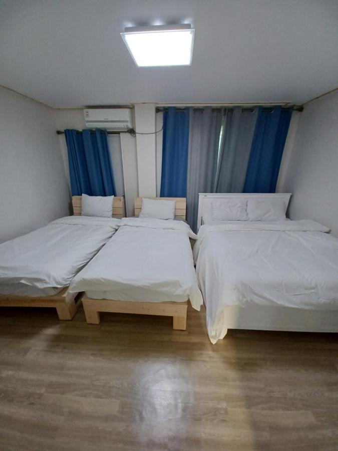 J&J Guesthouse Jeonju Extérieur photo