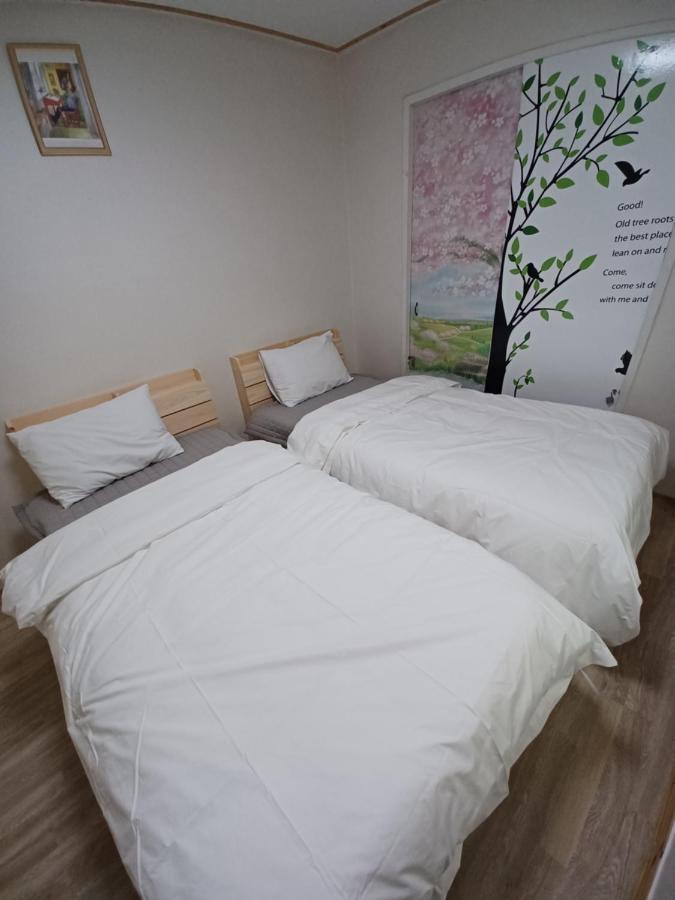 J&J Guesthouse Jeonju Extérieur photo