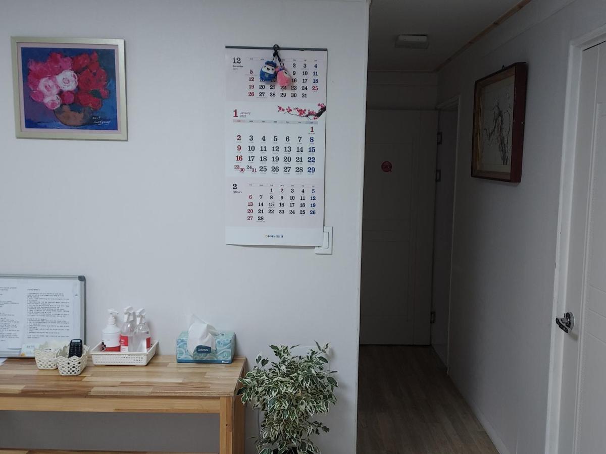 J&J Guesthouse Jeonju Extérieur photo